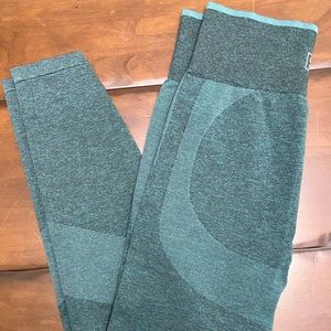 NWT PINK seamless leggings